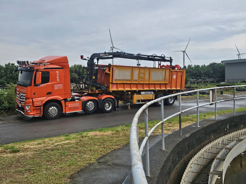 桃園觀音工業區污水處理廠山林水清理